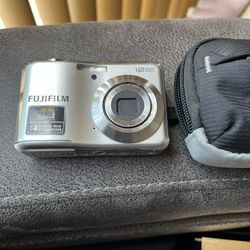 Fuji Finepix Av100 12 Megapixel