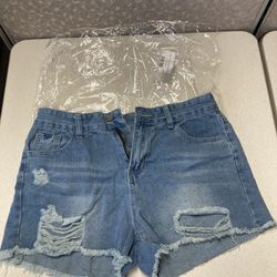 Woman’s Frayed Shorts