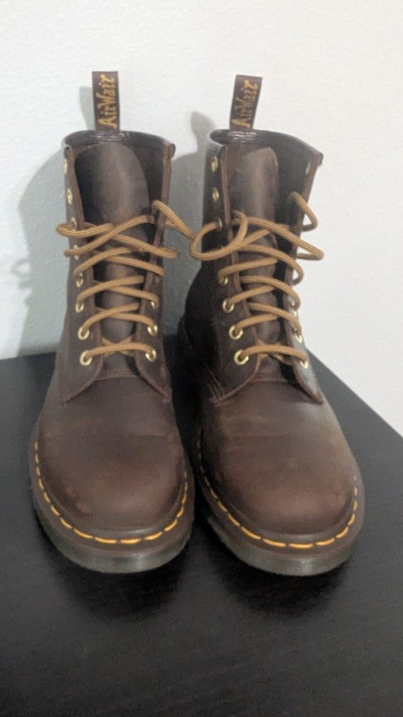 Doc Martens 1460 Gaucho Boots