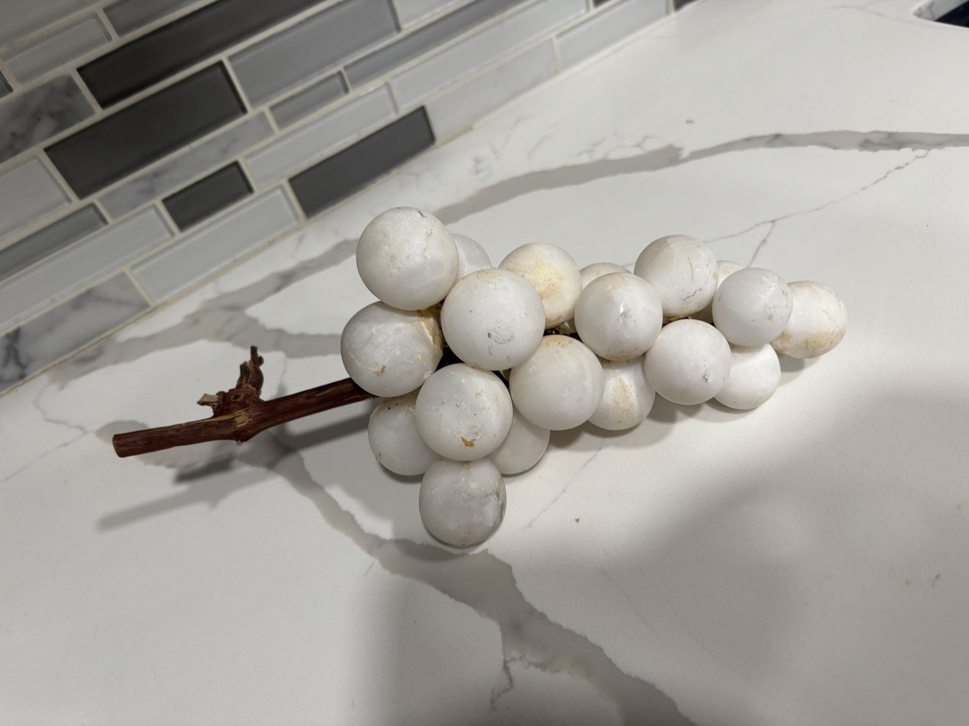 Vintage Alabaster Grape Cluster