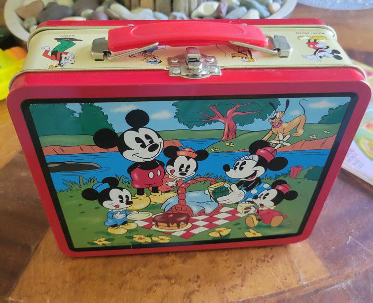 Vintage Mickey Mouse Lunchbox