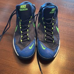 Nike Air Max Basketball Shoes Size 8