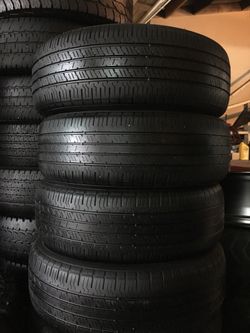 17” 225/65R17 4 used tires Hankook