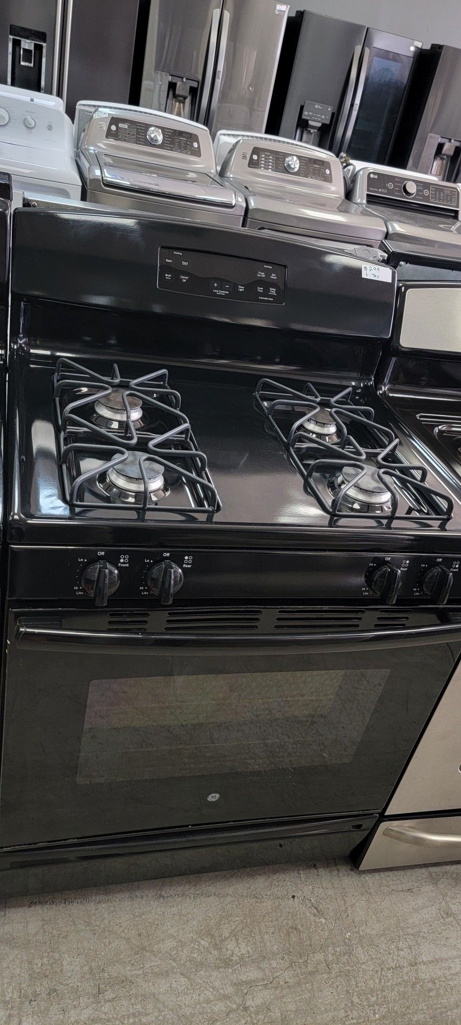 Black Gas Four Burners Everything Works