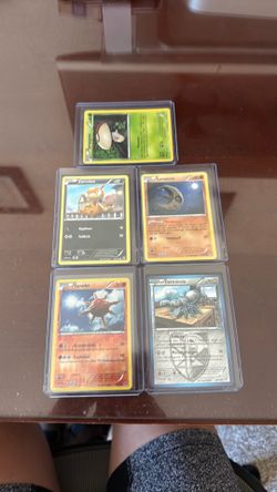 5 German pokemon cards from different sets (2013)
