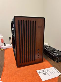 Genuine Walnut Wood + Mesh + Subtle RGB PC - I5-8400 + 1650 Super + 16 GB Ram