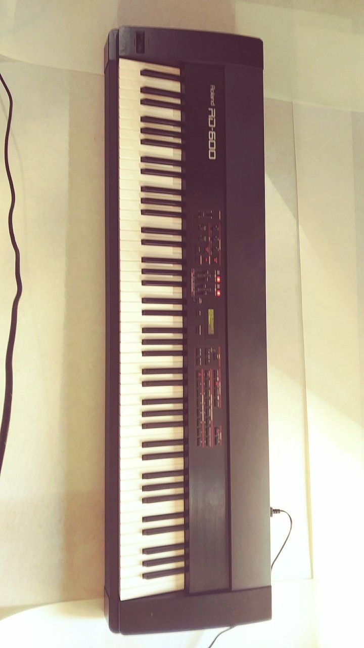 Roland RD-600 Keyboard