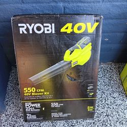 BLOWER RYOBI 40V BATTERY AND CHARGER INCLUDED 