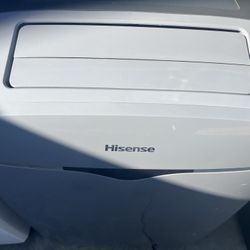 PORTABLE AIR CONDITIONER