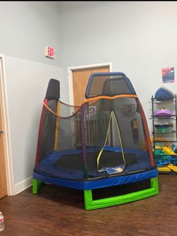 Kids trampoline