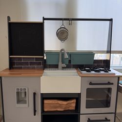 Kids Kitchen Play