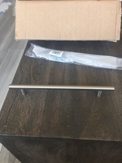 GlideRite Hardware 7 5/8 Center Bar Pull. Stainless Steel. 10” Long