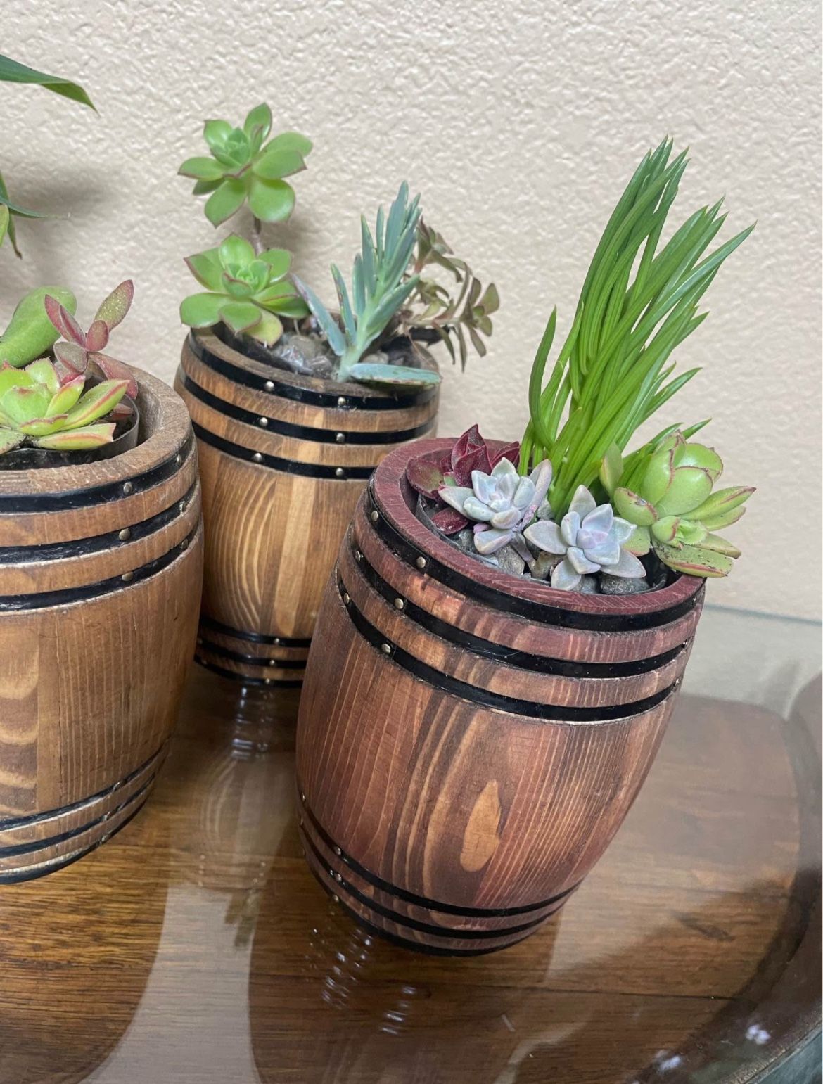 Minnie Wine Barrel Planter (Coke Can Size)