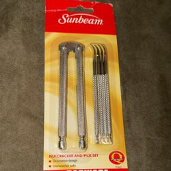 Sunbeam Nutcracker & Pick Set