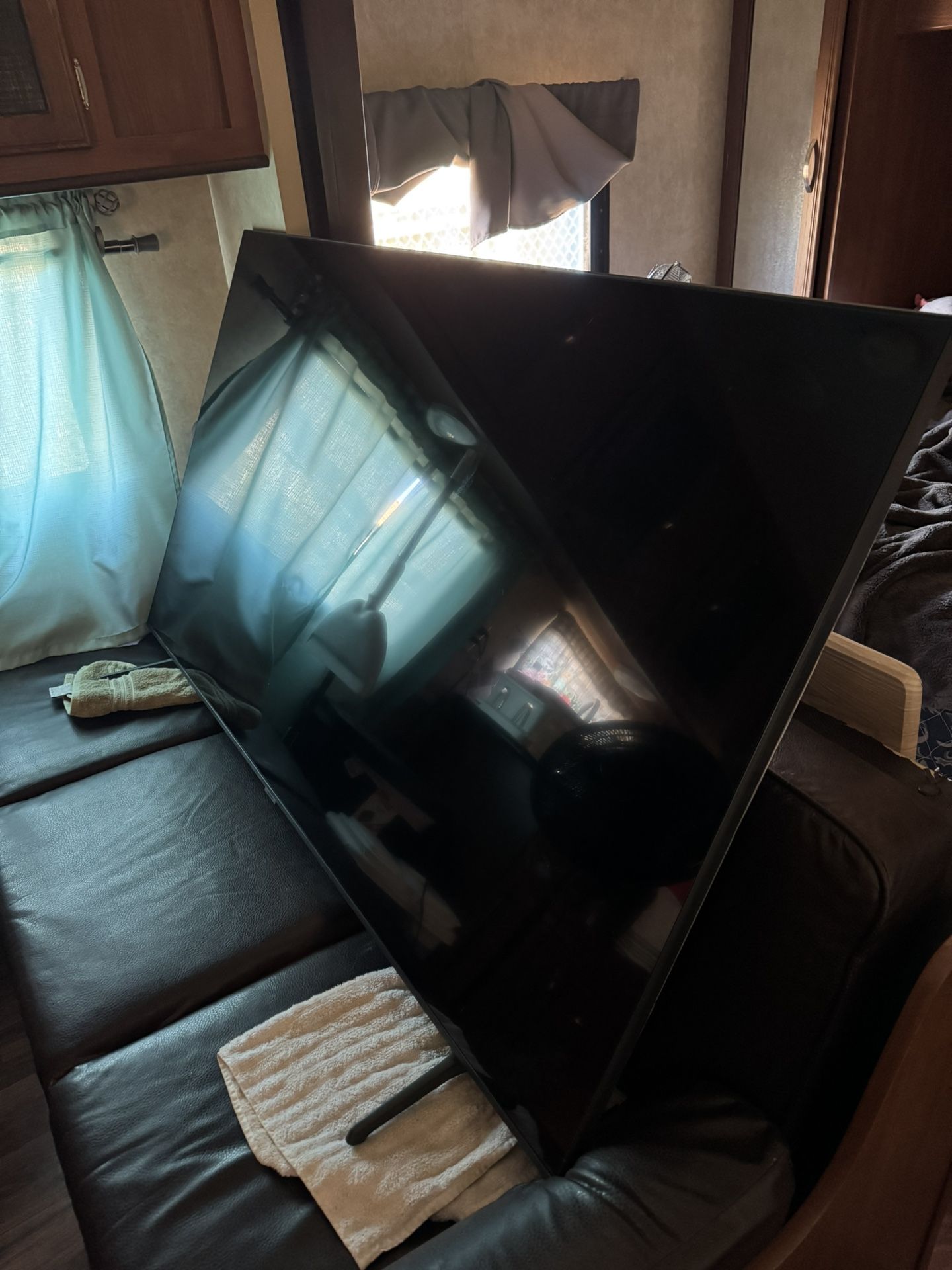 65 Inch Samsung 4k LED TV