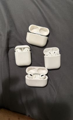 Lot Of Air Pods Múltiple Generations