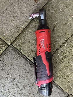 Milwaukee M12 Ratchet
