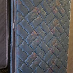 Used Twin Mattress And Box Springs 