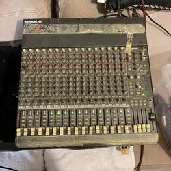 Mackie Cr1604-viz Mixer