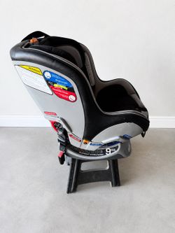 Chicco Nexfit Zip Car Seat