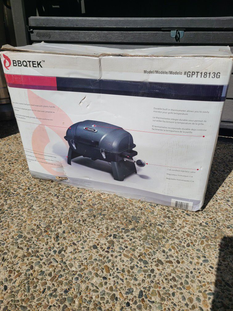 BBQTEK BBQ Grill 12k Btu Propane Portable Camping Backyard Tailgate Enjoy Spring Cooking Outside New Never Opened