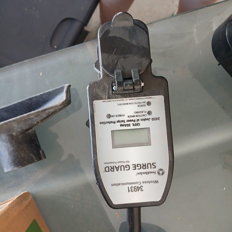 RV 30A Surge Protector