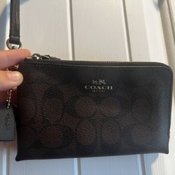 Coach Wristlet Wallet 