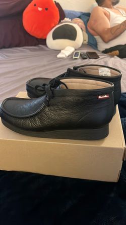 Brand new Clarks size 11