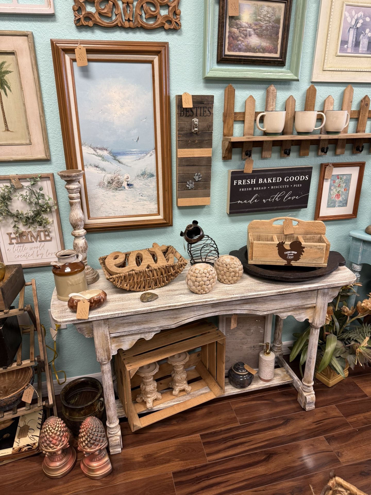 Wooden Vintage-Style Whitewashed Console Table – Rustic Farmhouse Coastal Entryway & Accent Piece