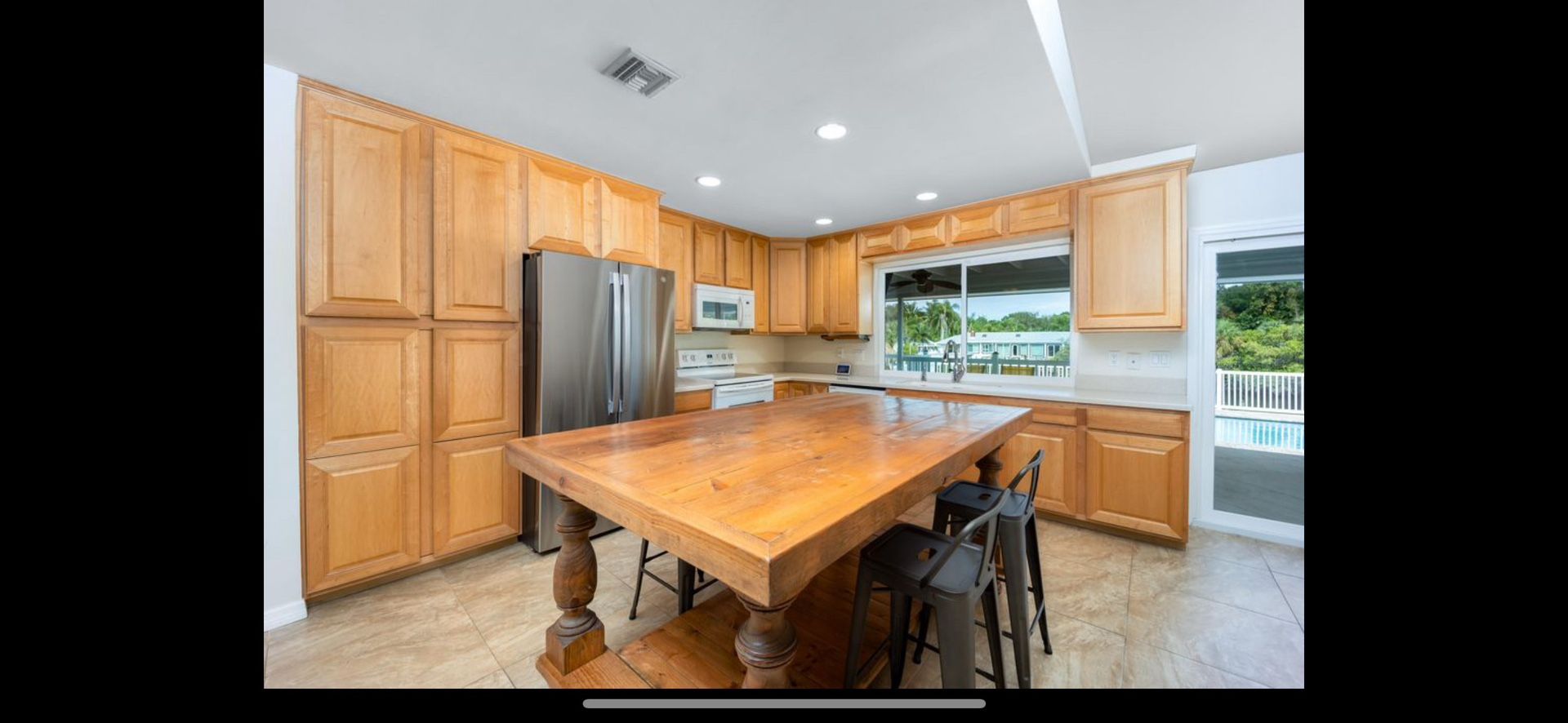 Solid Maple Full Kitchen