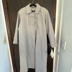 Women’s raincoat trenchcoat 