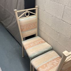 Aztec Style Metal Table And Chairs $139