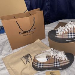 Burberry Shoes Size 40