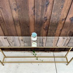 Long Beautiful Mirrored Entry Wall Table Aluminum Brass Finish Base Like new 