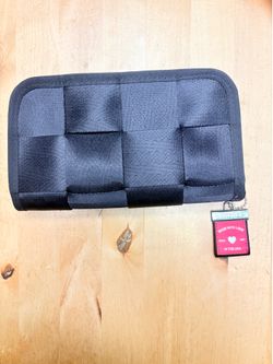 Harvey’s wallet