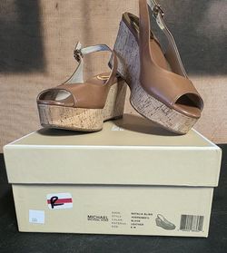 Women’s Shoes 