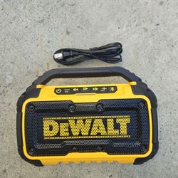 Dewalt 20v Bluetooth Speaker Brand New 