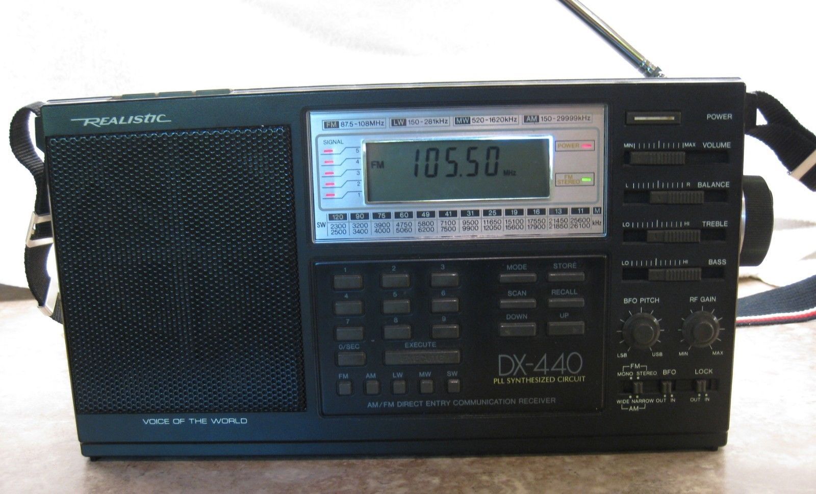 Realistic DX440 Vintage shortwave Radio for Sale in Lake Stevens, WA