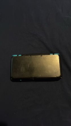 2DS XL Hacked/Free Games