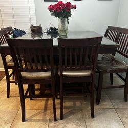 Dining Room Table 