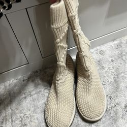 UGG Ivory Boots Size 9