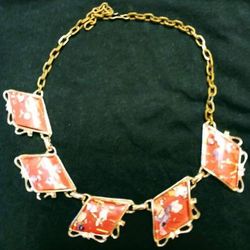 Vintage Lucite Necklace 