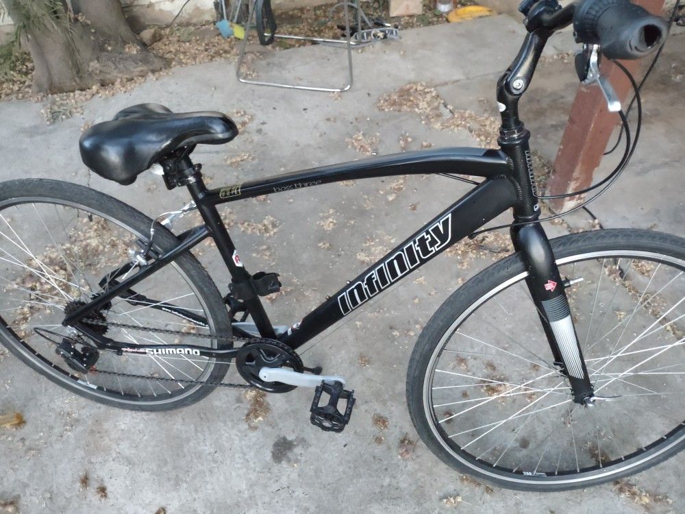 BOSS THREE INFINITY 29" BIKE