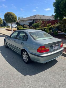 2002 BMW 325i