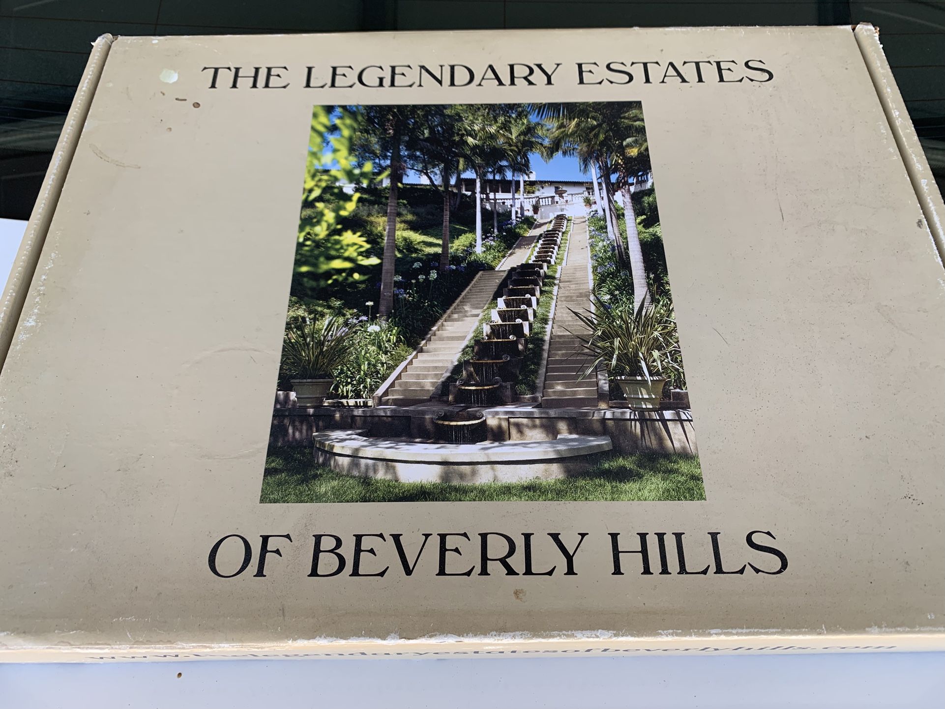Brand New! Legendary Estates Of Hollywood HILLS.