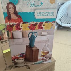 Cutlery Prep Set With Wood Block