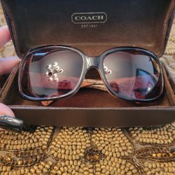 Coach Women Sunglasses