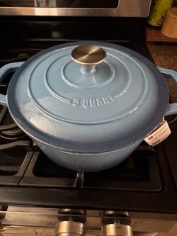 Brand New 5 Quart Dutch Oven
