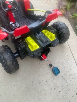 Power wheels car