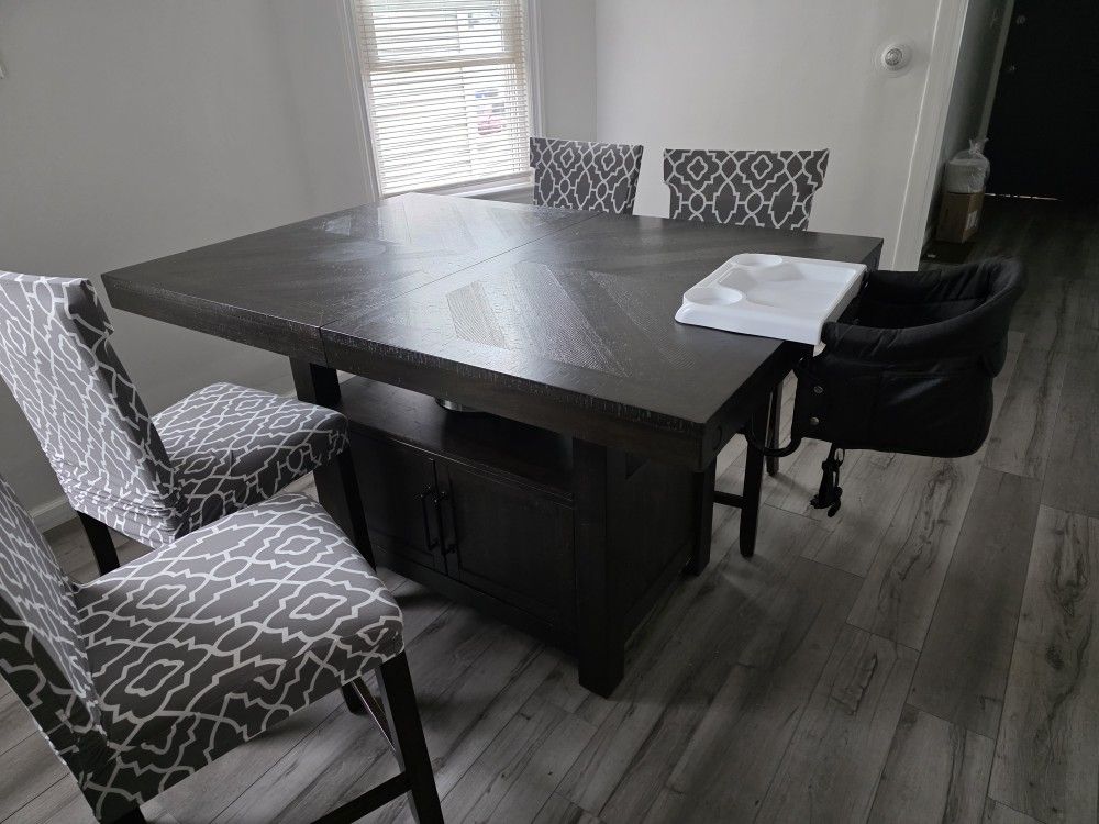 Dining Table And For Chairs